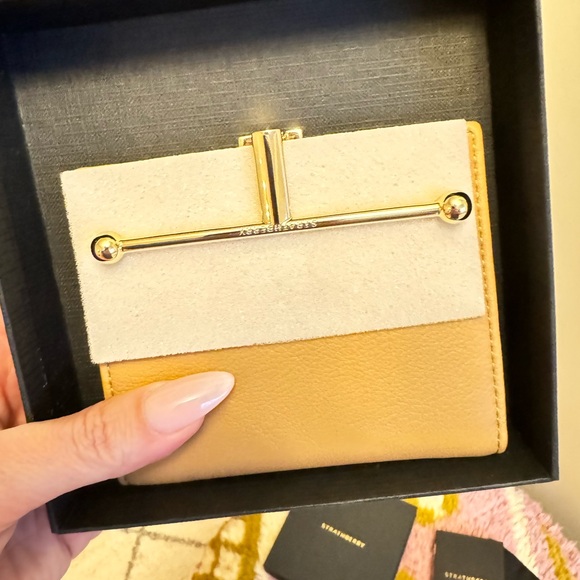 STRATHBERRY Melville Street Wallet Portfolio - Picture 3 of 10